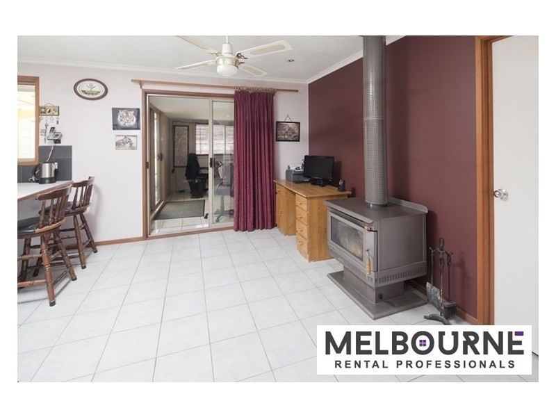 20 Chomley Street, Cranbourne VIC 3977