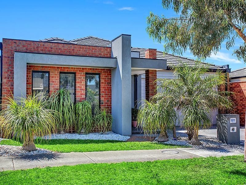 4 Cauduro Way, Epping VIC 3076