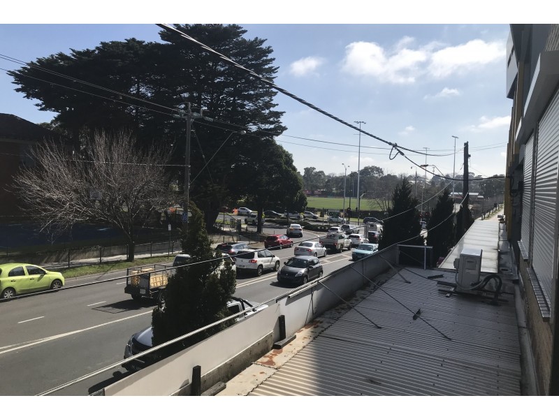 392 Middleborough Road, Blackburn VIC 3130