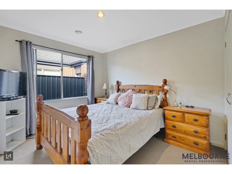13 Camelot Drive, Tarneit VIC 3029