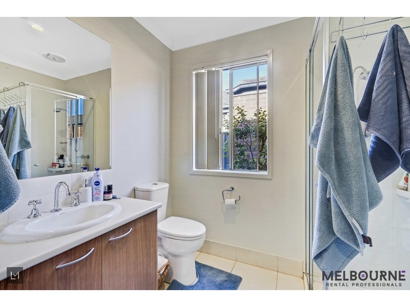 13 Camelot Drive, Tarneit VIC 3029