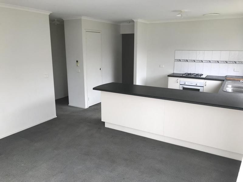 2 Maximus Court, Melton VIC 3337