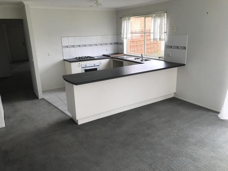 2 Maximus Court, Melton VIC 3337