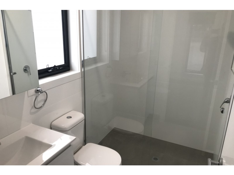 2/15 Laurel Street, Preston VIC 3072