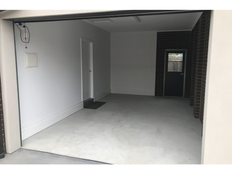 2/15 Laurel Street, Preston VIC 3072
