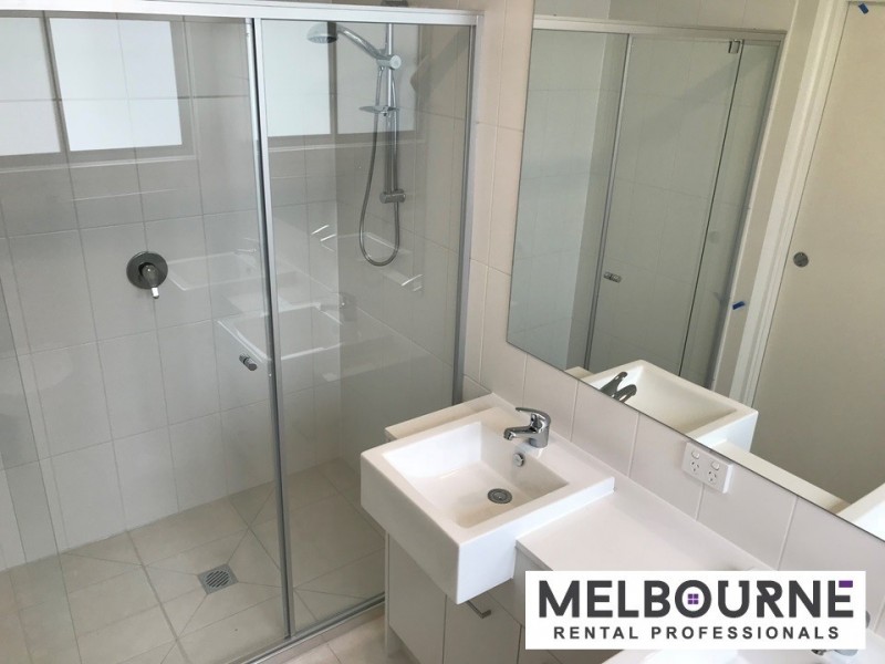 14 Nunkeri Court, Clyde North VIC 3978