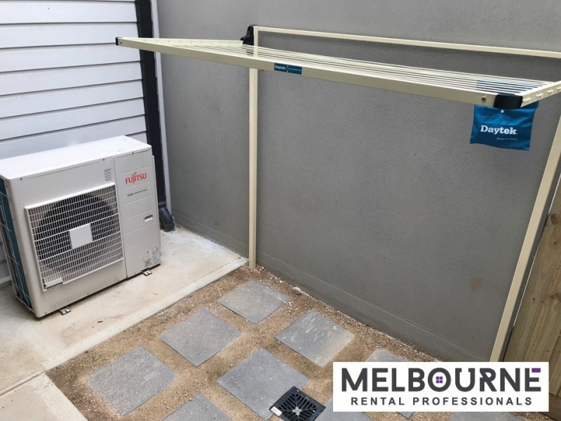 14 Nunkeri Court, Clyde North VIC 3978