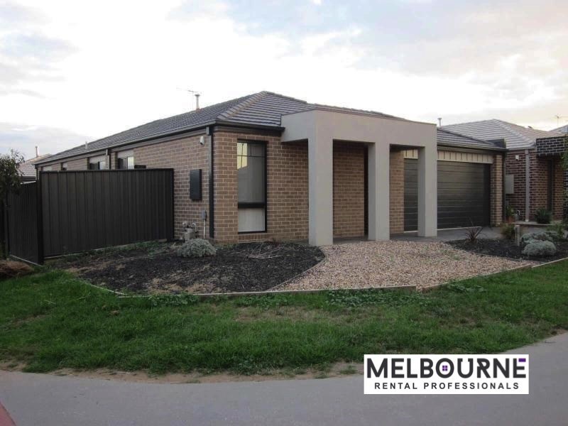 2 Tanner Mews, Point Cook VIC 3030