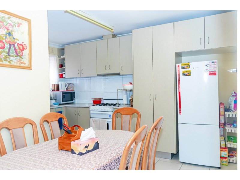 2/83 Mayne Street, Sunshine West VIC 3020