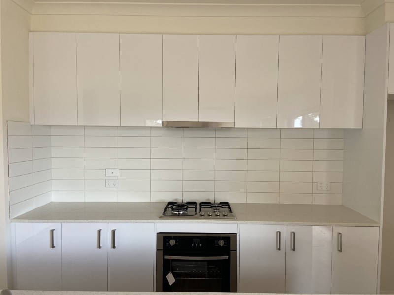 16/44 Coburns Road, Melton VIC 3337