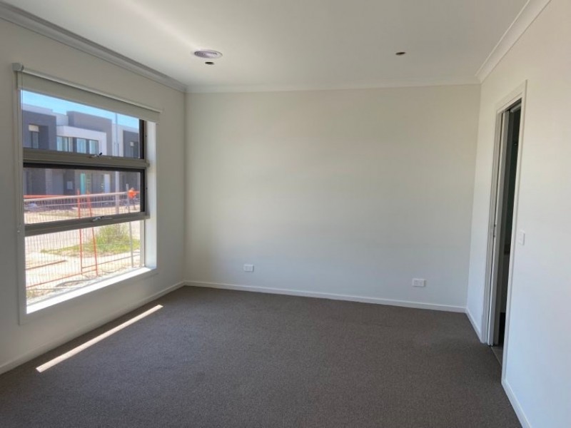 50 Vautier Avenue, Mickleham VIC 3064