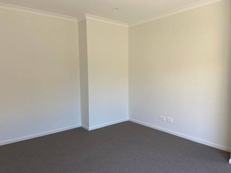 50 Vautier Avenue, Mickleham VIC 3064