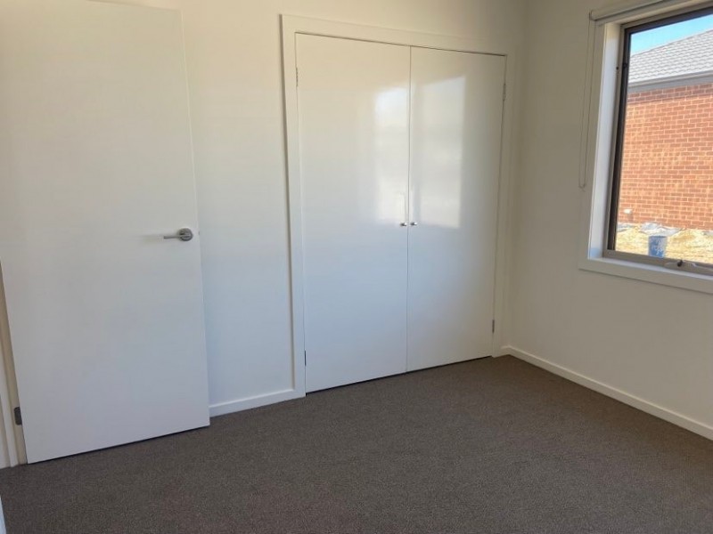 50 Vautier Avenue, Mickleham VIC 3064