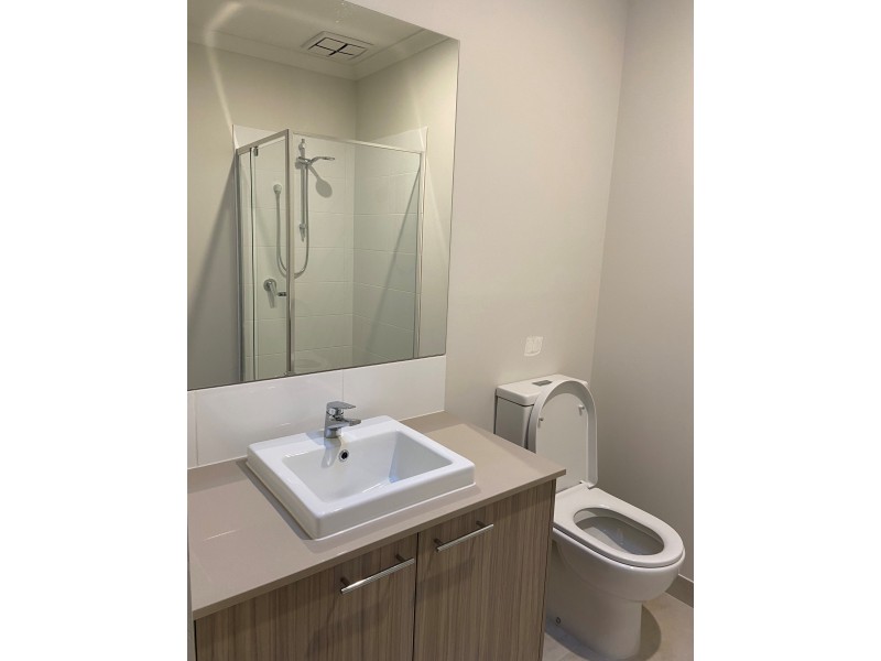 23 Bowenia Avenue, Craigieburn VIC 3064