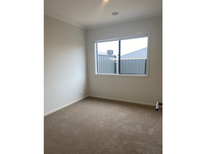 23 Bowenia Avenue, Craigieburn VIC 3064