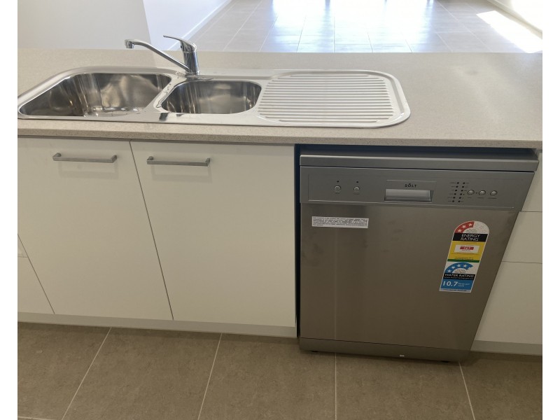 42 Harper Boulevard, Mount Duneed VIC 3216