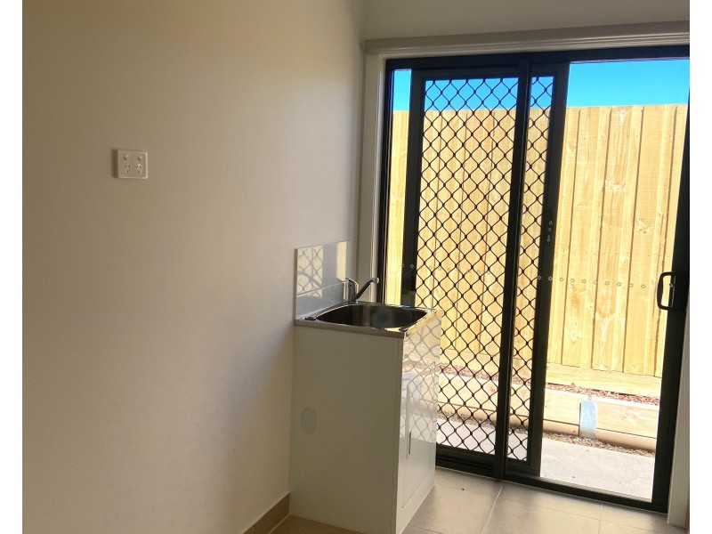 42 Harper Boulevard, Mount Duneed VIC 3216