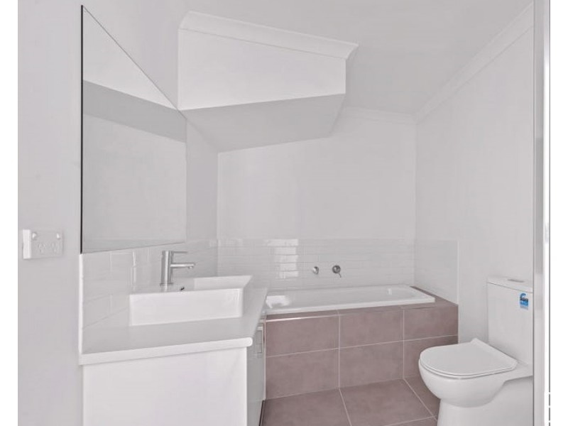 15 Melotte Place, Wyndham Vale VIC 3024