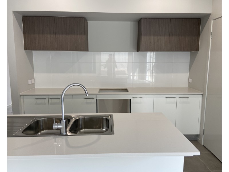 177 Fairways Boulevard, Craigieburn VIC 3064