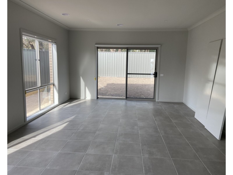 177 Fairways Boulevard, Craigieburn VIC 3064