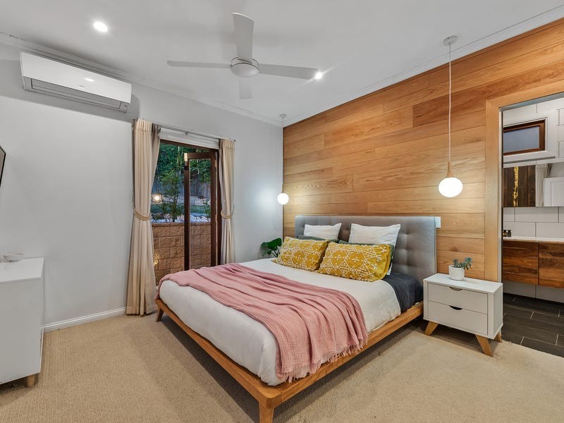 35 Barwood Street, Newmarket QLD 4051