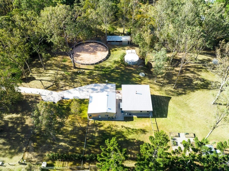 35 McLean Road South, Camp Mountain QLD 4520
