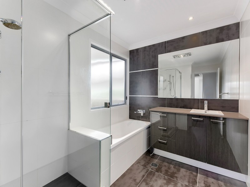 27 McCullough Street, Kelvin Grove QLD 4059