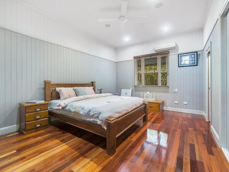 23 Mark Street, Newmarket QLD 4051