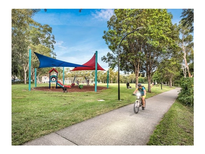 23 Mark Street, Newmarket QLD 4051