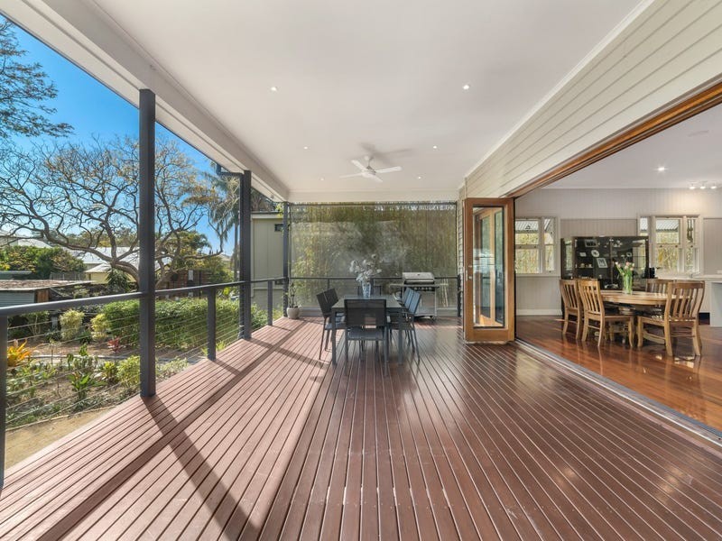 23 Mark Street, Newmarket QLD 4051