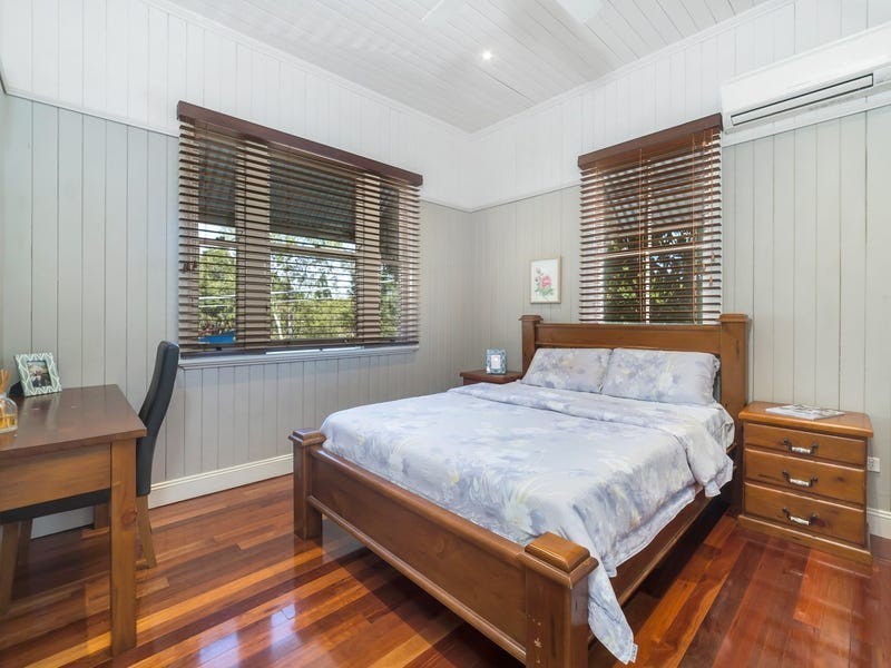 23 Mark Street, Newmarket QLD 4051