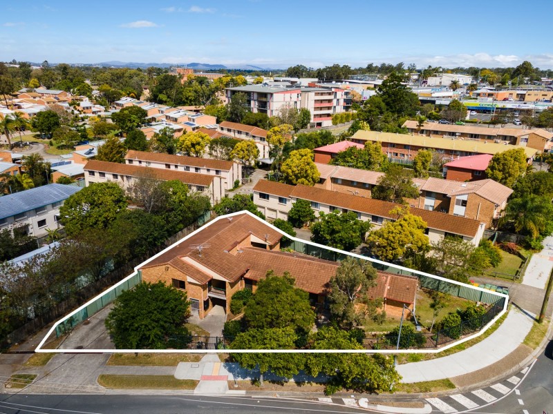 30 Defiance Road, Logan Central QLD 4114