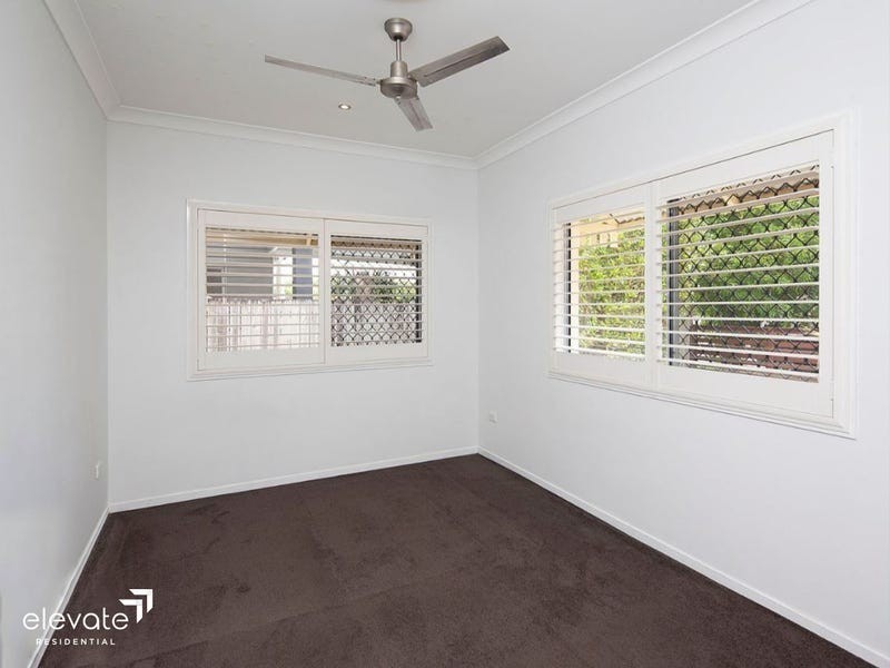 39 Webster Avenue, Hendra QLD 4011