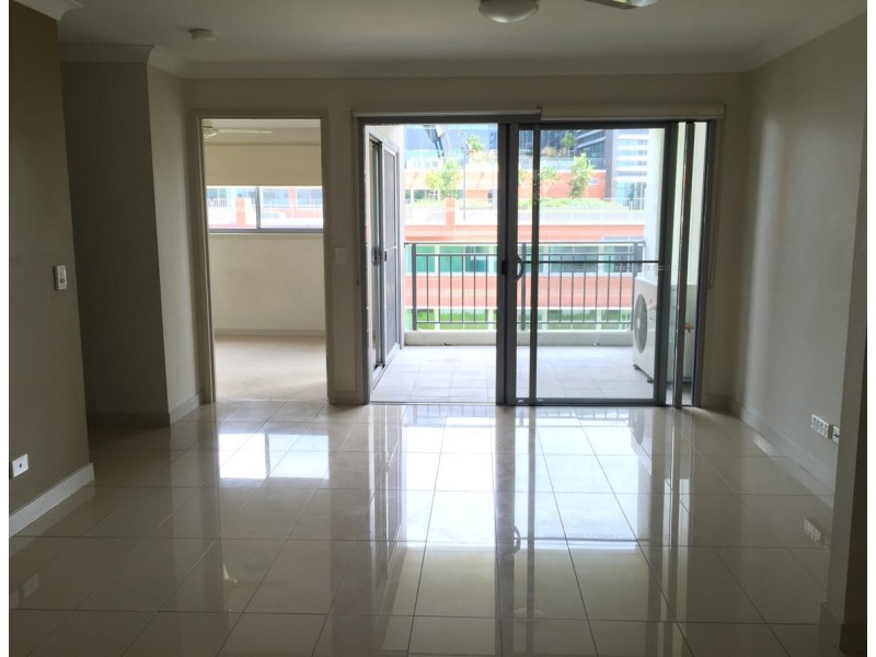 413/8 Hurworth Street, Bowen Hills QLD 4006