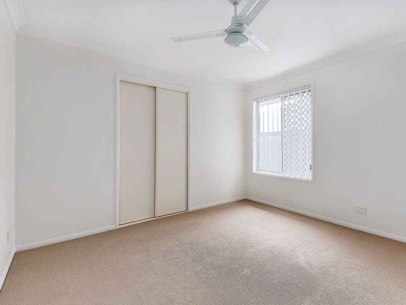 6 Freesia Close, Springfield Lakes QLD 4300