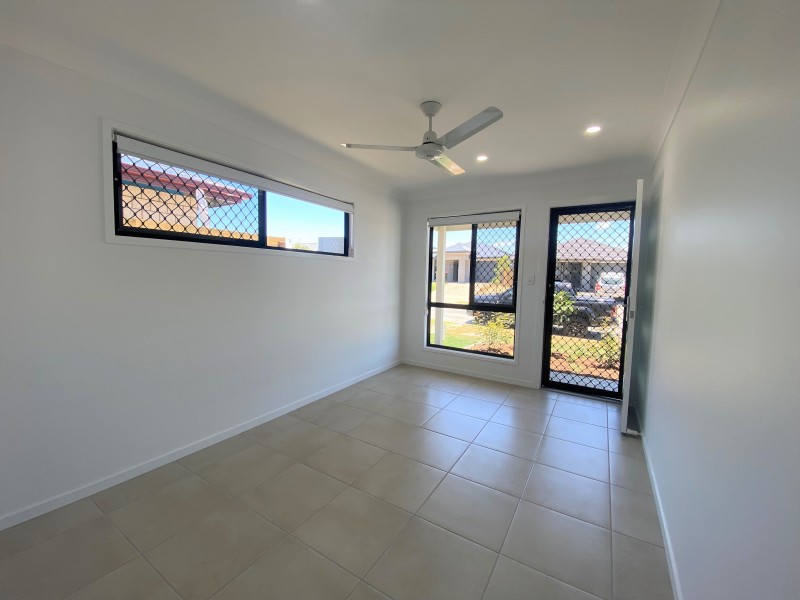 7 Mossman Place, South Maclean QLD 4280