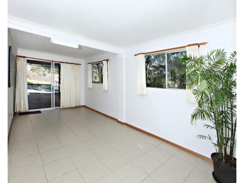 2/3 Fawkner Street, Chapel Hill QLD 4069