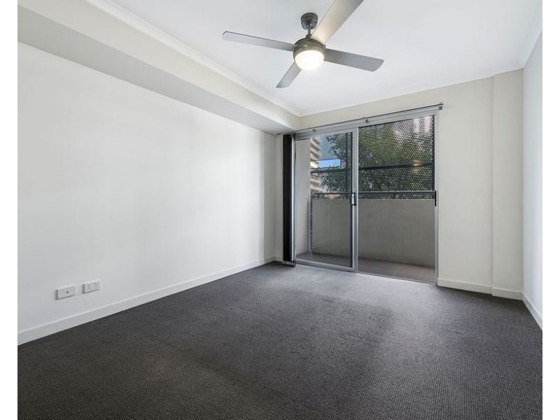 1402/67 Linton Street, Kangaroo Point QLD 4169