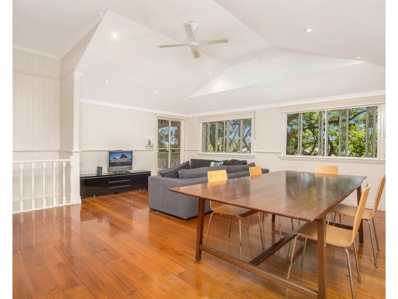 28 Sellheim Street, Grange QLD 4051