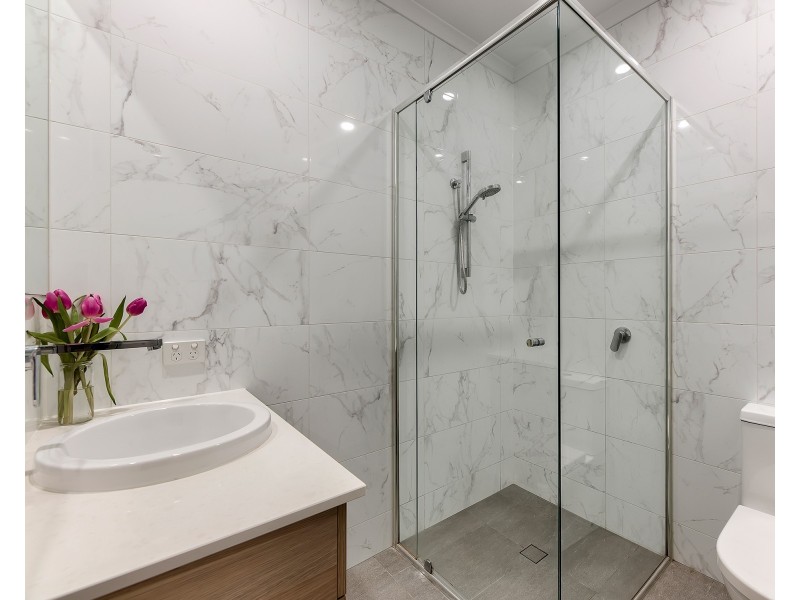 2/152 Jubilee Terrace, Bardon QLD 4065