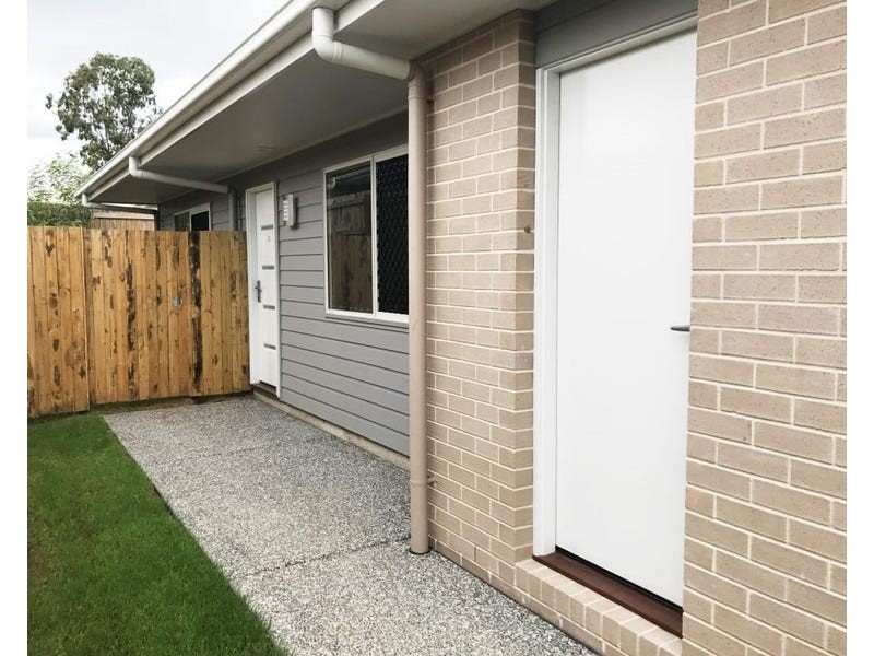 2/26 Conifer Avenue, Brassall QLD 4305