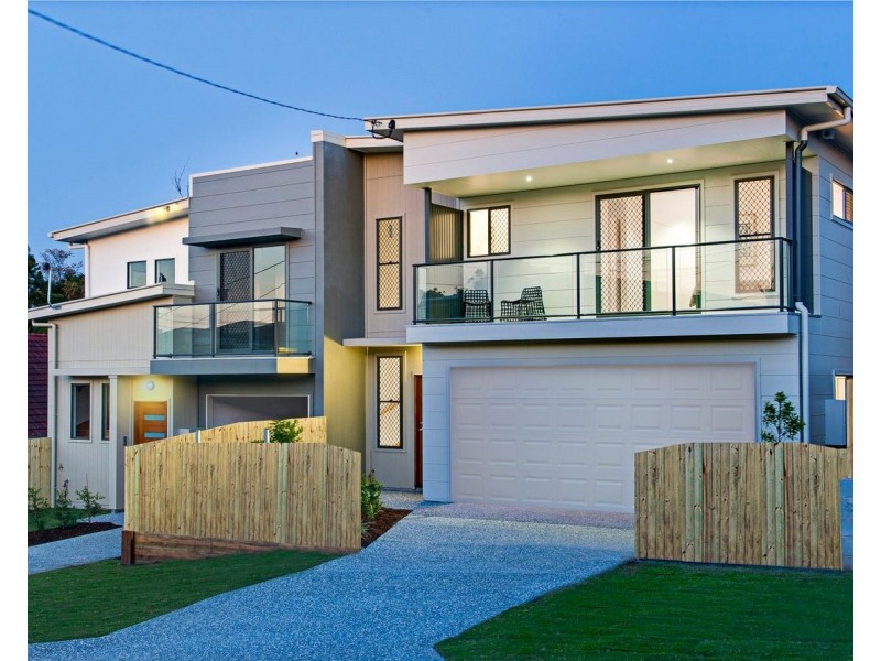 2A Houthem Street, Camp Hill QLD 4152