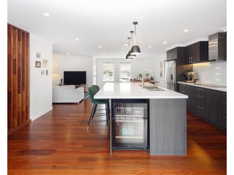 11 Venetia Street, Stafford Heights QLD 4053