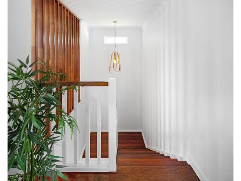 11 Venetia Street, Stafford Heights QLD 4053