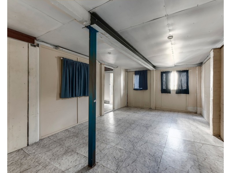 10 Koree Street, Carina QLD 4152