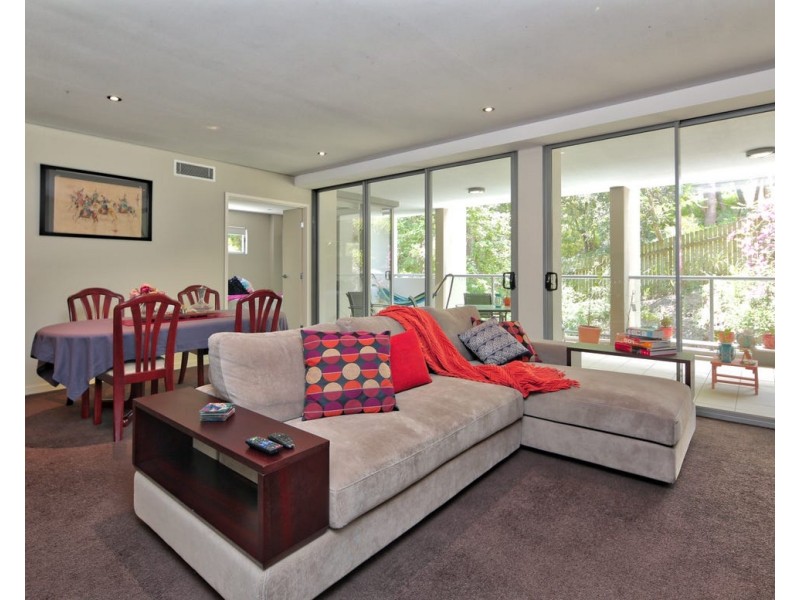 301/18 Paradise Street, Highgate Hill QLD 4101