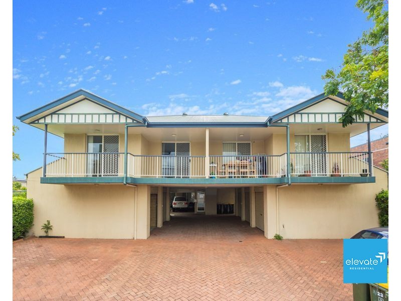 2/23 Cleveland Street, Greenslopes QLD 4120