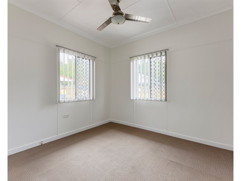 23 Fogarty Street, Stafford QLD 4053