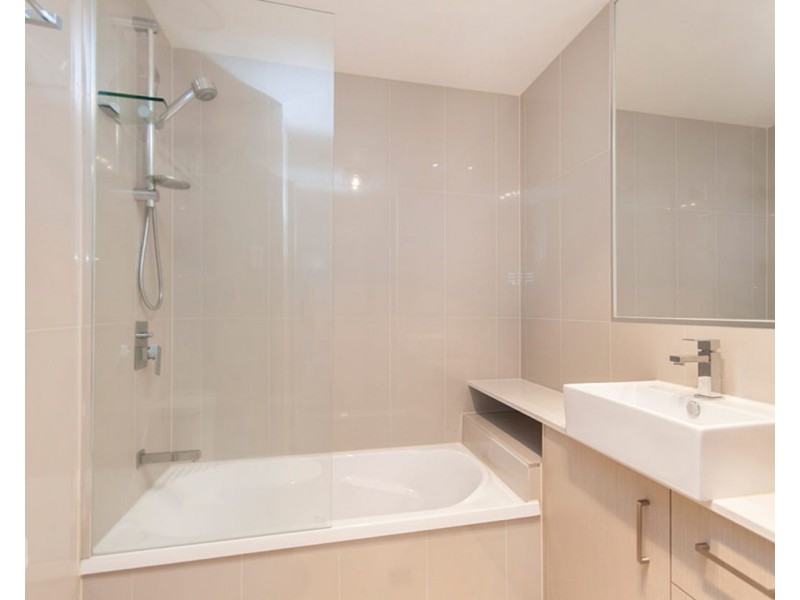 8/23 Potts Street, East Brisbane QLD 4169