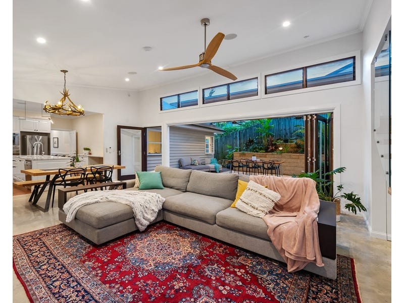 35 Barwood Street, Newmarket QLD 4051